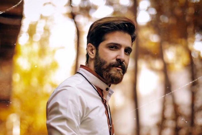 بشنوید: آهنگ حمید هیراد برای دهه شصتیها