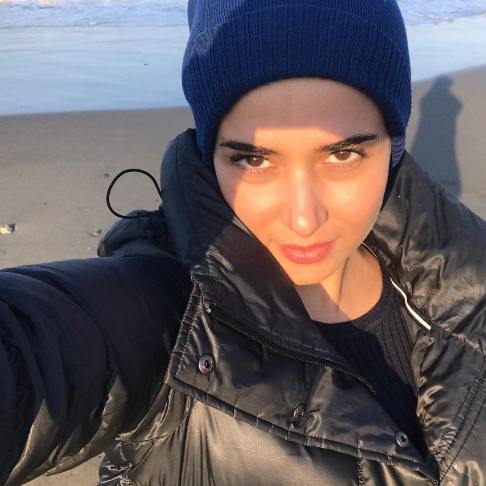 پریناز ایزدیار